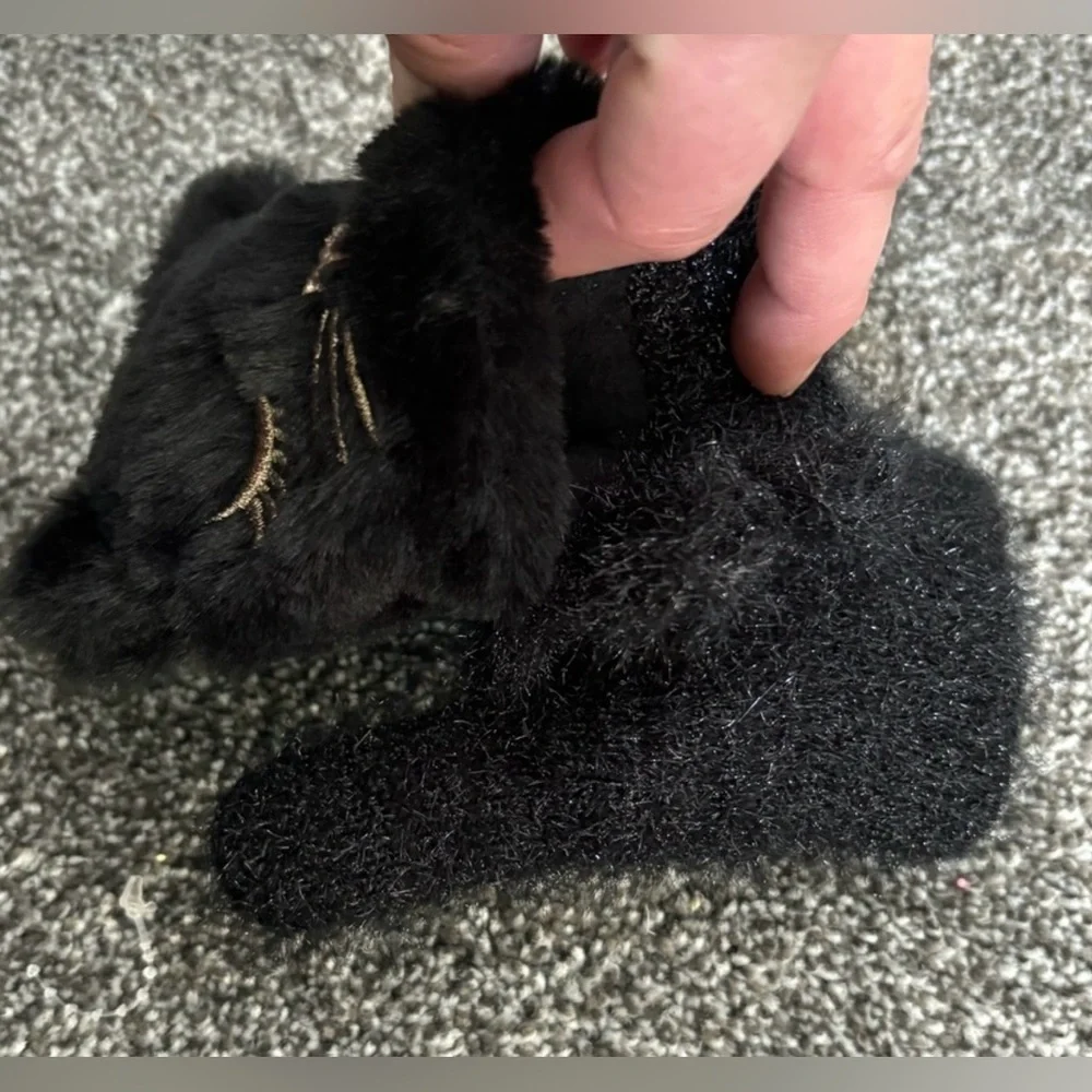 The Children’s Place Black Cat 🐈‍⬛ FINGERLESS GLOVES. Size: L/XL (8 + YEARS)